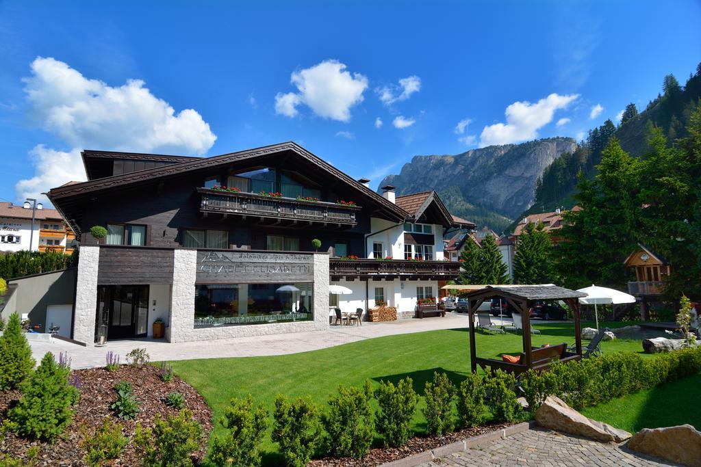 Chalet Elisabeth Dolomites Alpin & Charme Hotel Selva di Val Gardena Exterior foto